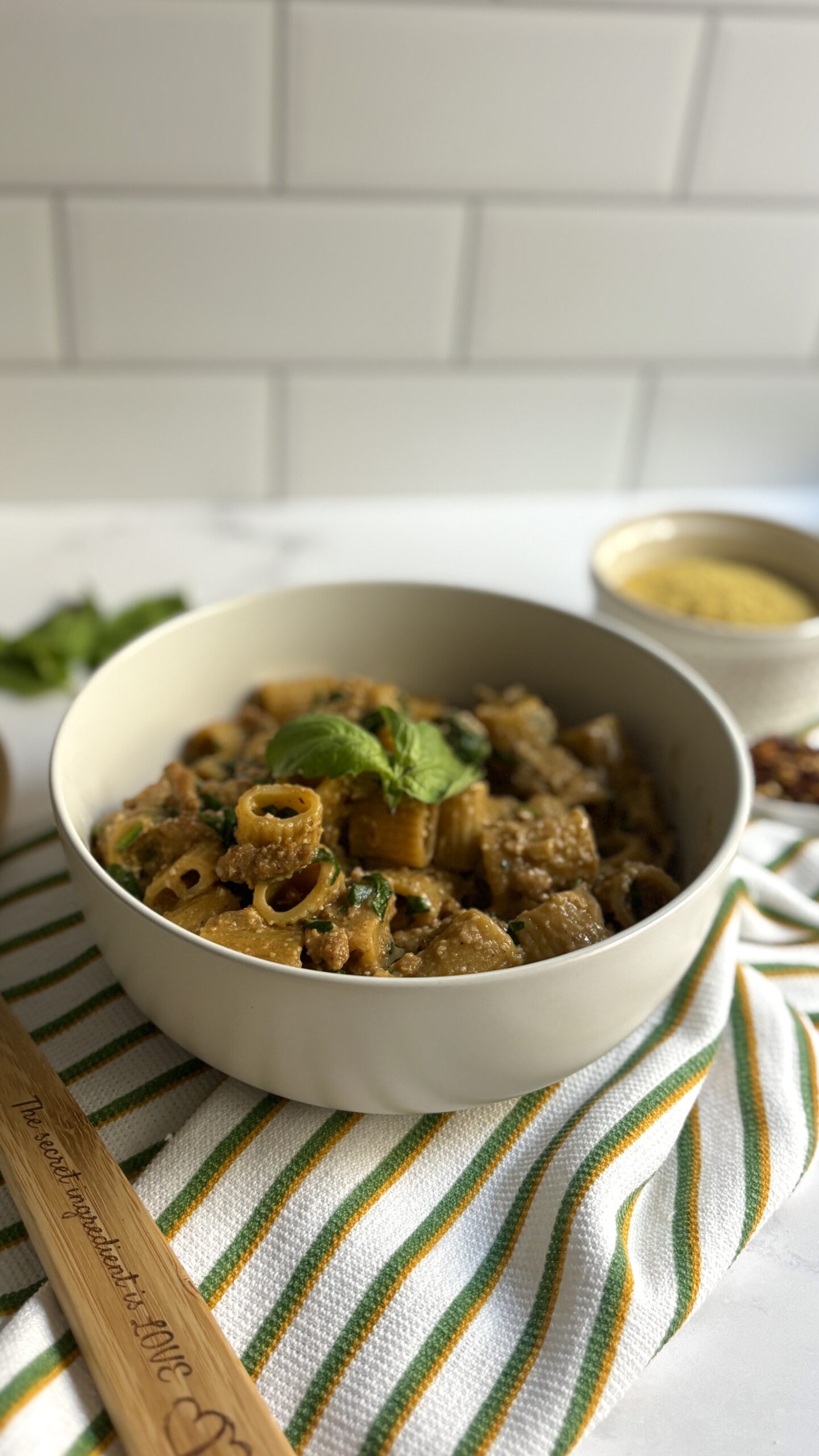 One-Pot Creamy Vegan Beef Pasta
