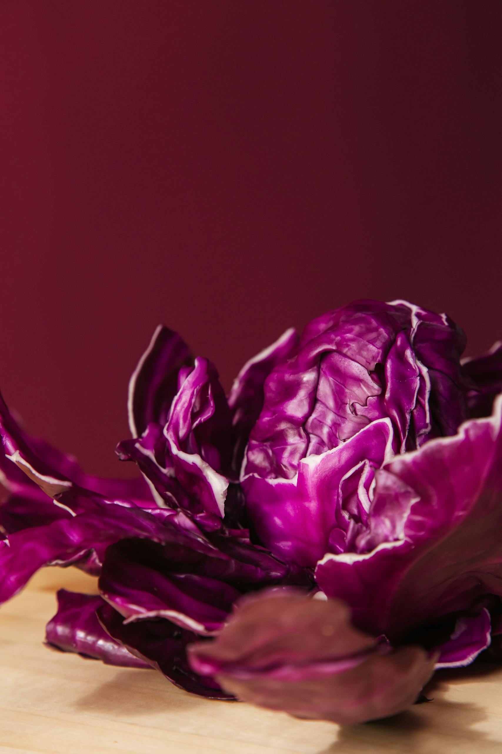 cabbage for gut health: Vibrant red cabbage with rich textures, perfect for healthy food concepts and culinary presentations.