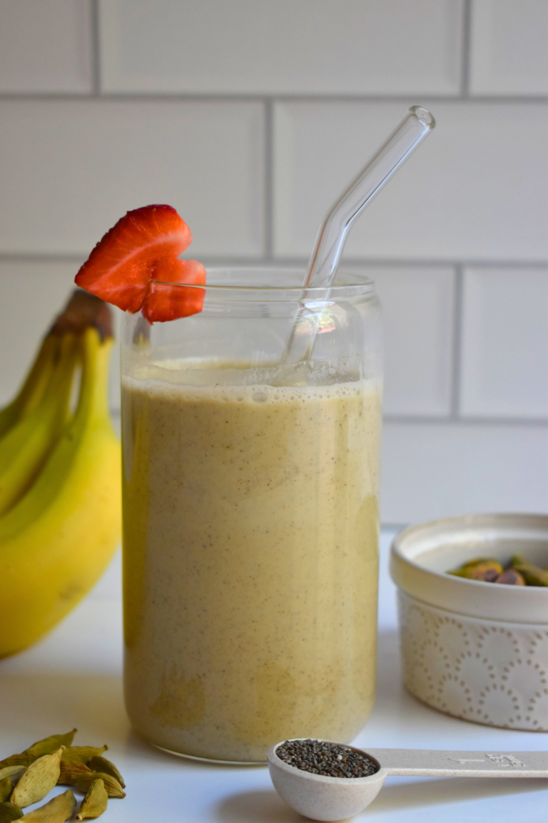 Creamy Pistachio Cardamom Smoothie