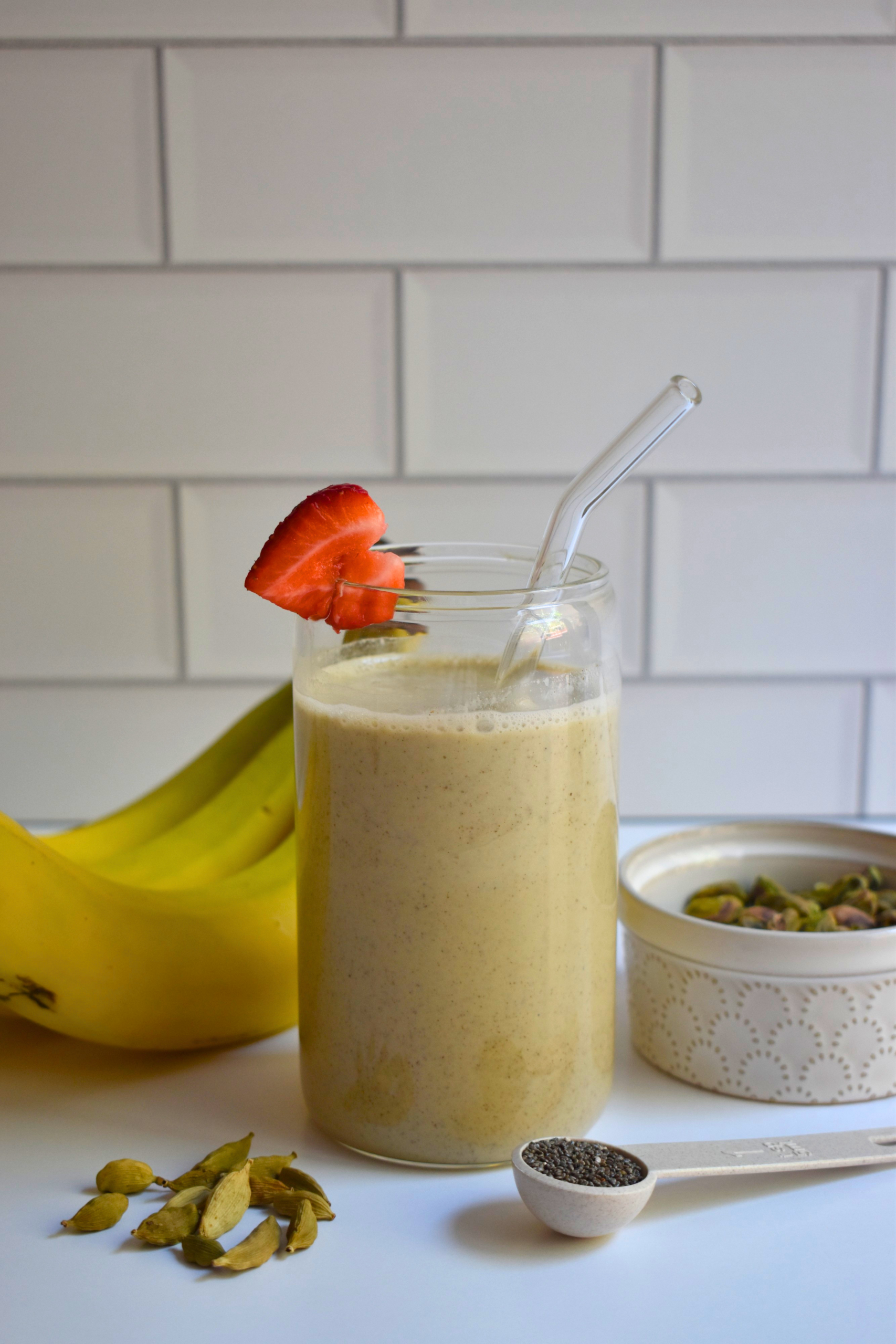 Creamy Pistachio Cardamom Smoothie