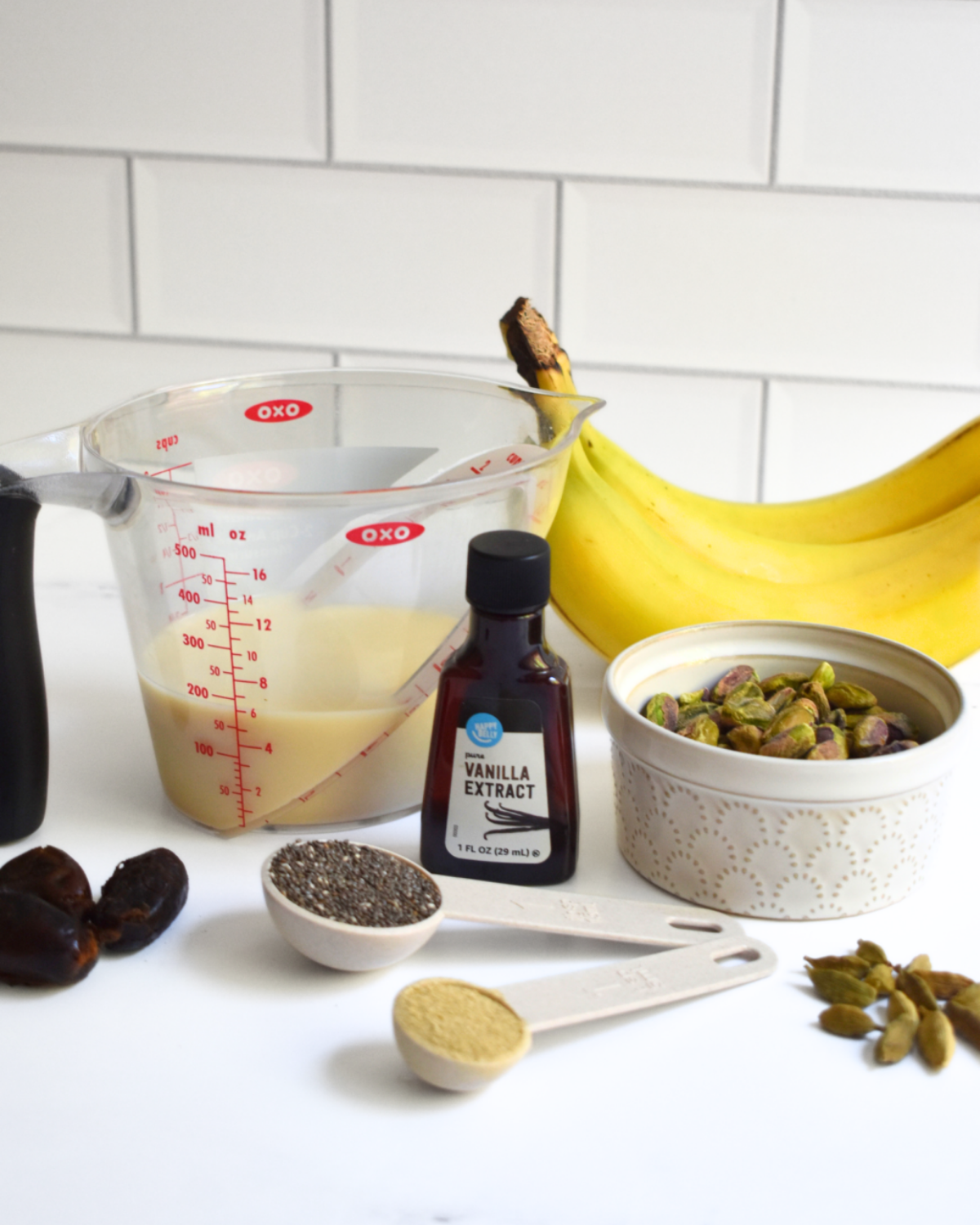 Pistachio Cardamom Smoothie