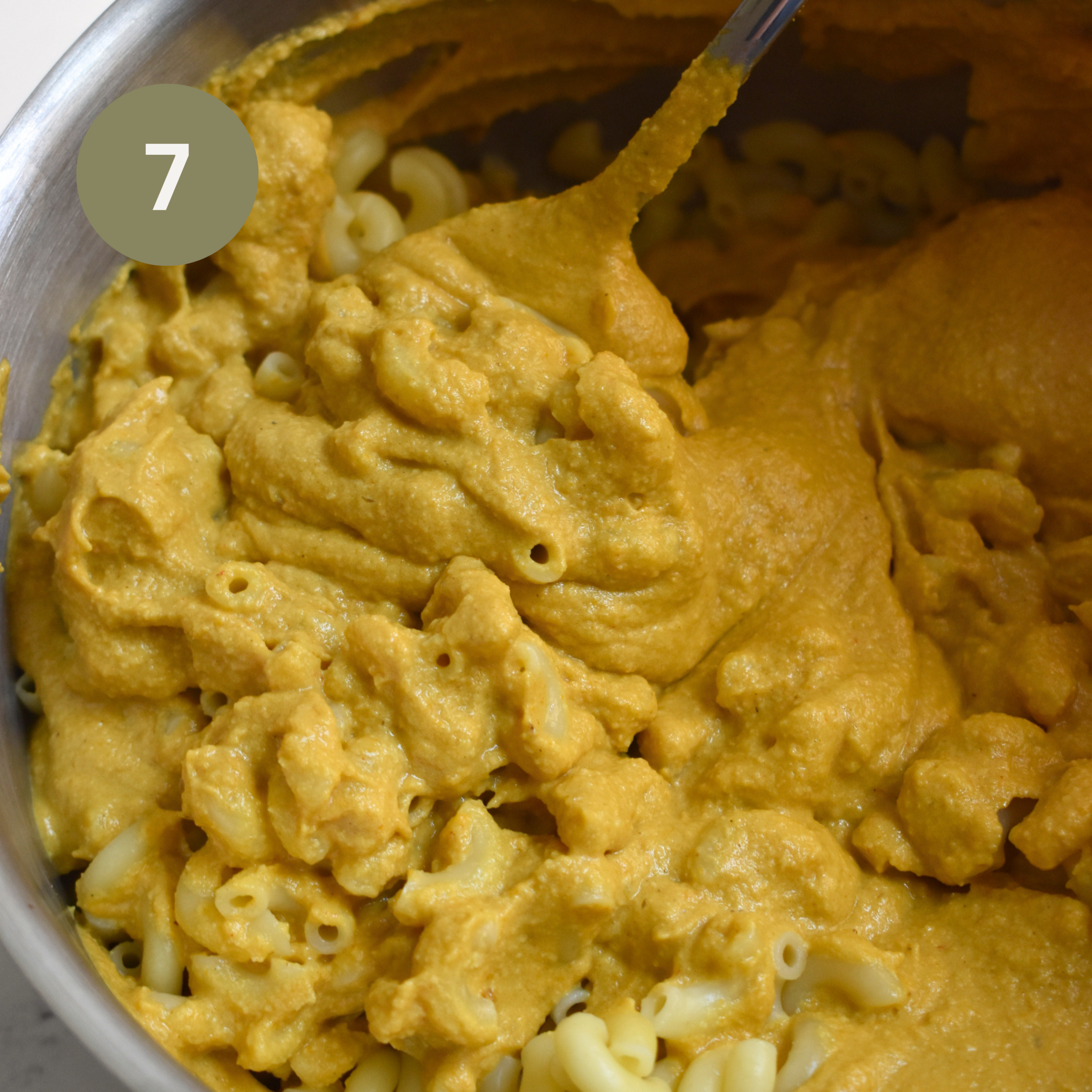 Vegan Mac Cheese Tempeh Bacon