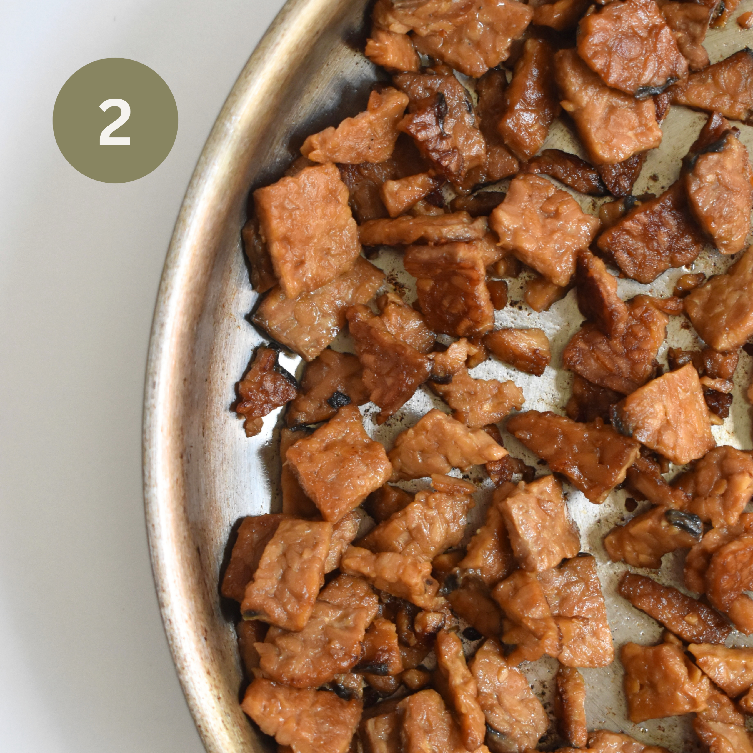 Vegan Mac Cheese Tempeh Bacon