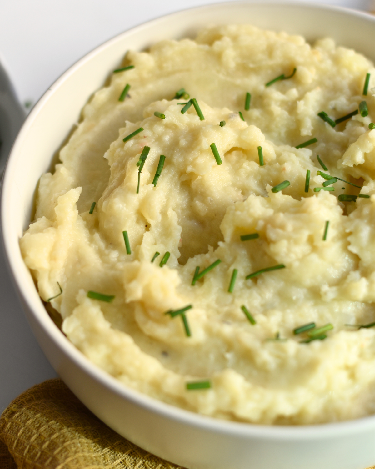 Healthy Mashed Potatoes with Cauliflower and White Beans