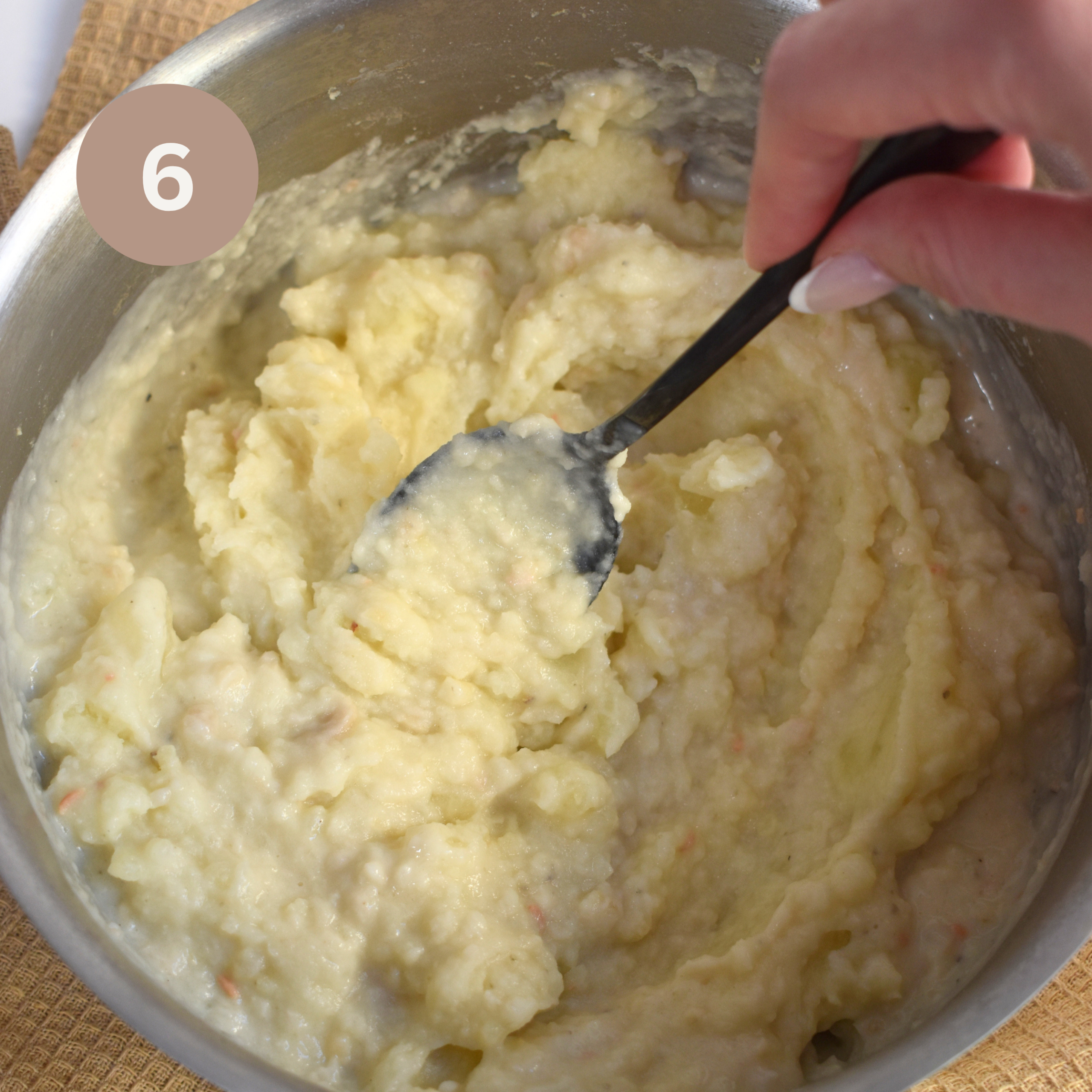Healthy Mashed Potatoes with Cauliflower and White Beans