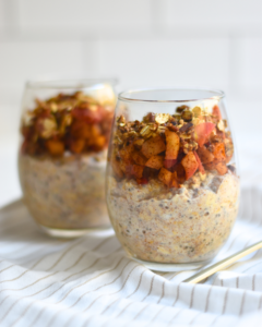 Apple Pie Overnight Oats