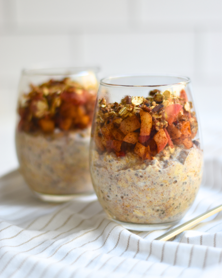 Apple Pie Overnight Oats